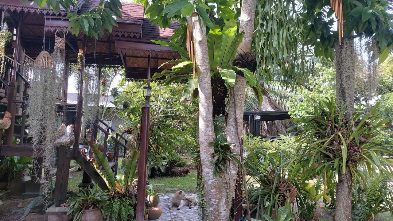 Marin' S Home Таланг Екстериор снимка